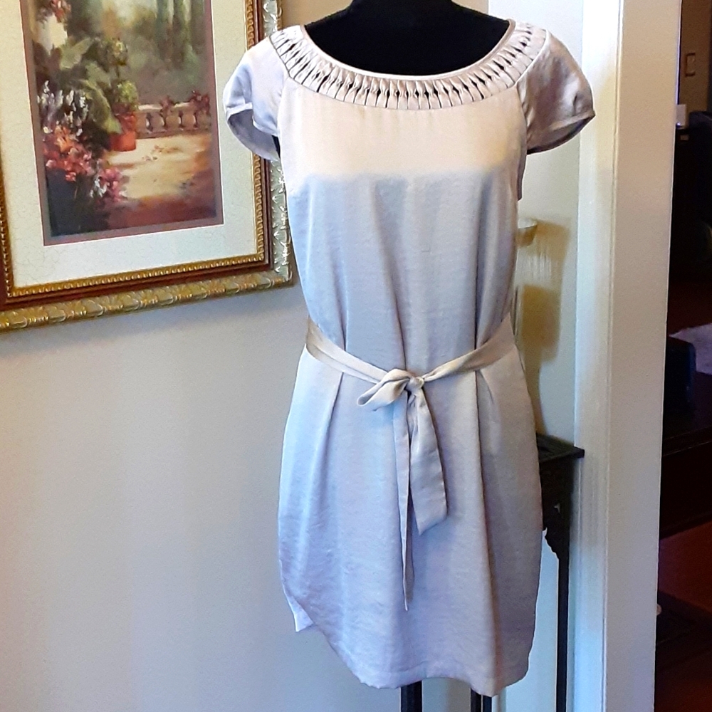 H&M silver gray dress lined cap sleeve sheath tie waist polyester size 6…EUC